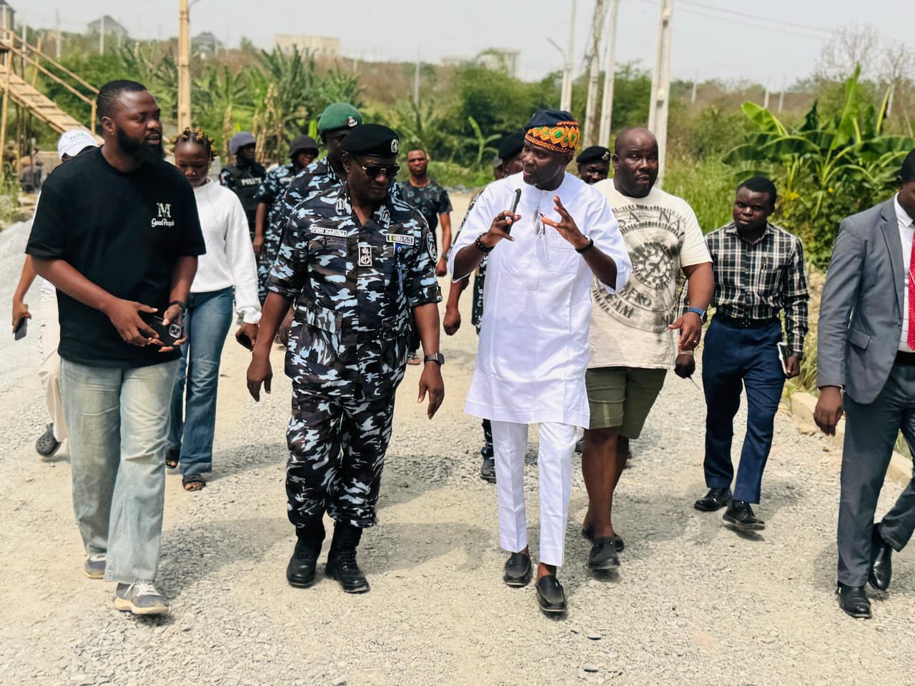 Oyo Police Boss Visits Rayfield Gardens City, Emphasizes Vigilance and Security